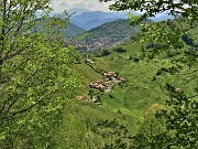 74 Vista sul bel borgo di Salmezza